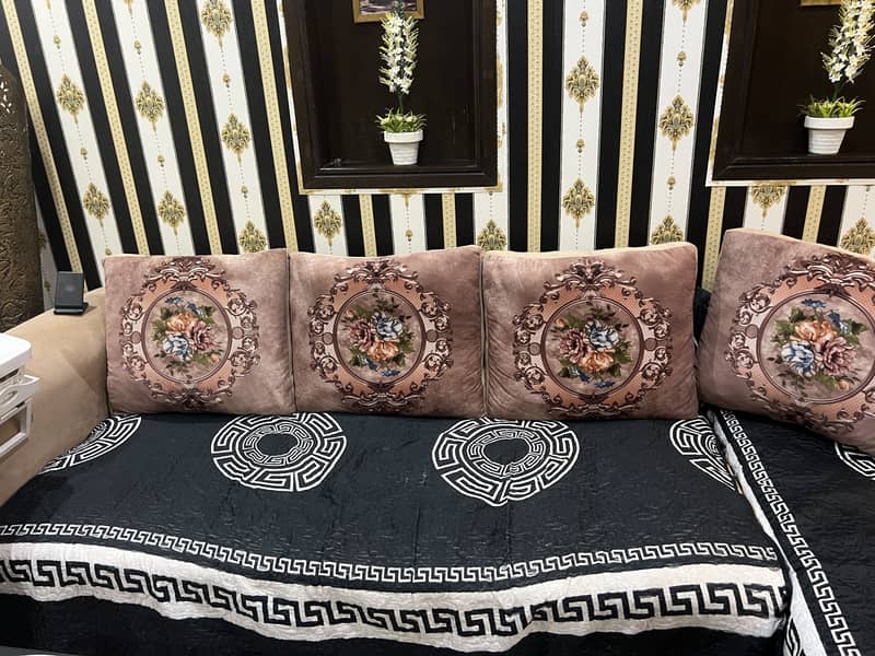 7 Seater L shaped Sofas 2