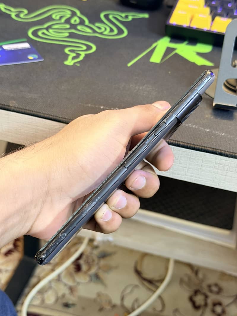Google Pixel 6 Pro 2
