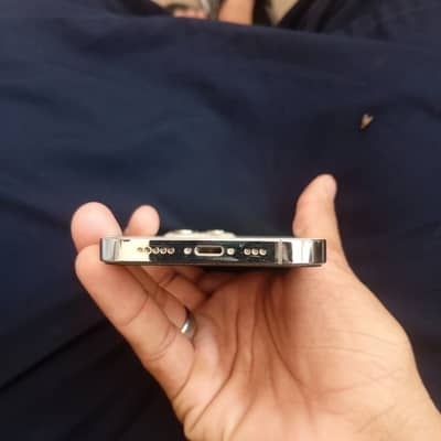 Apple iPhone 13 Pro