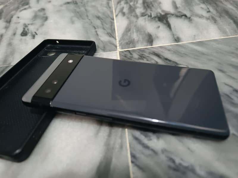 Google Pixel 6a 1