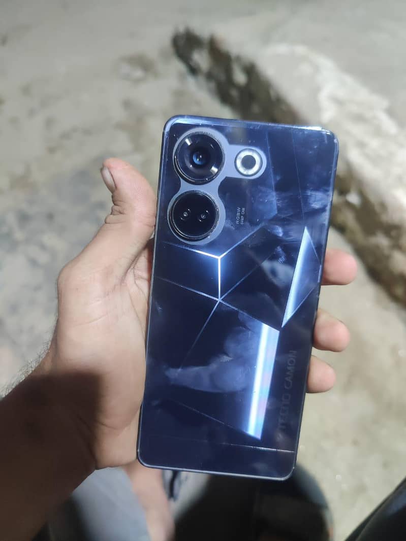 Tecno CAMON 20 1