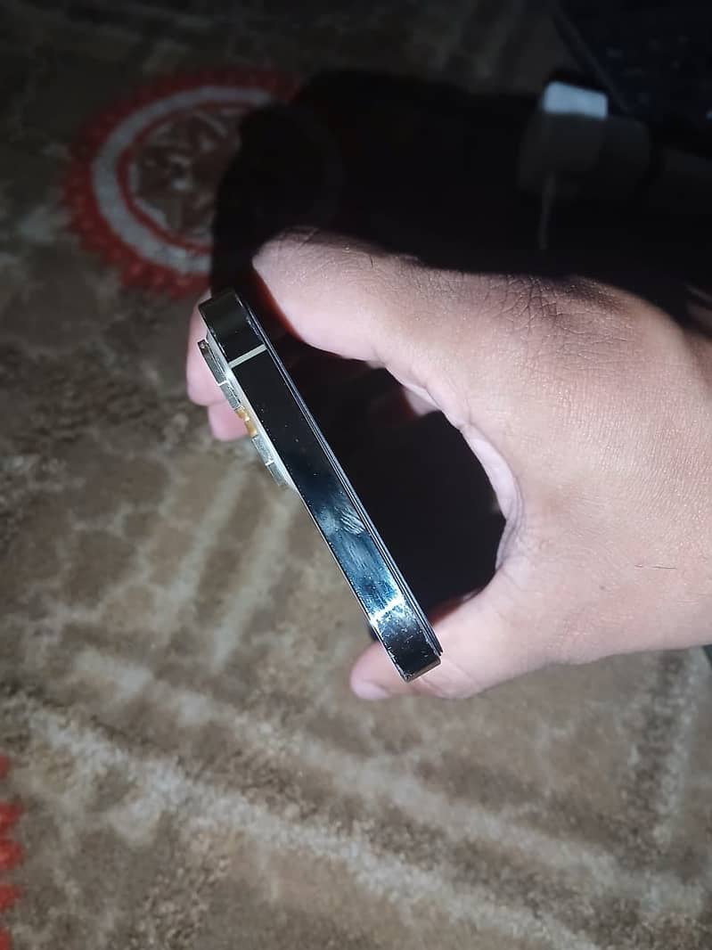 Apple iPhone 12 Pro Max 7
