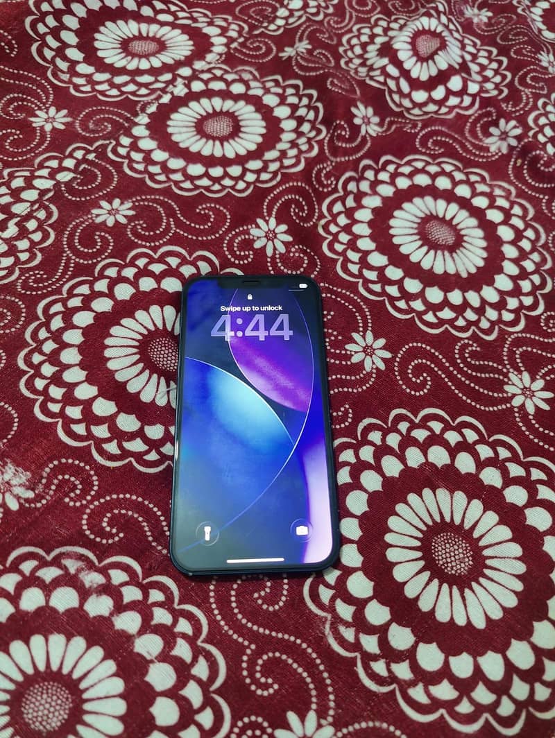 Apple iPhone 12 0