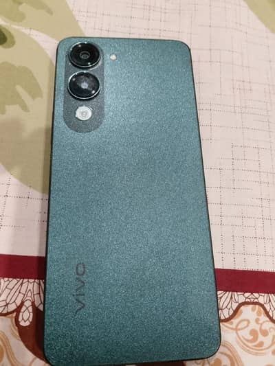 Vivo Y04   4.128