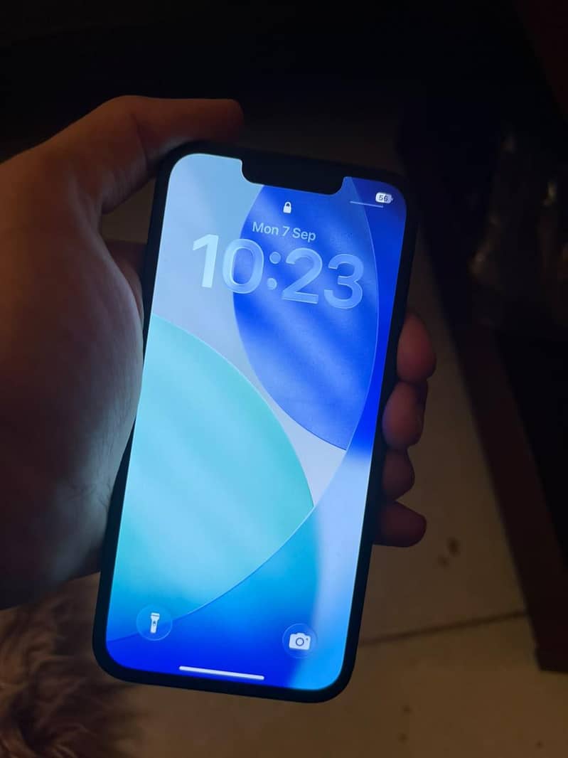 Apple iPhone 14 5
