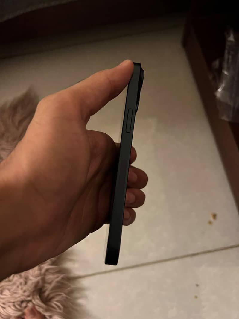 Apple iPhone 14 6