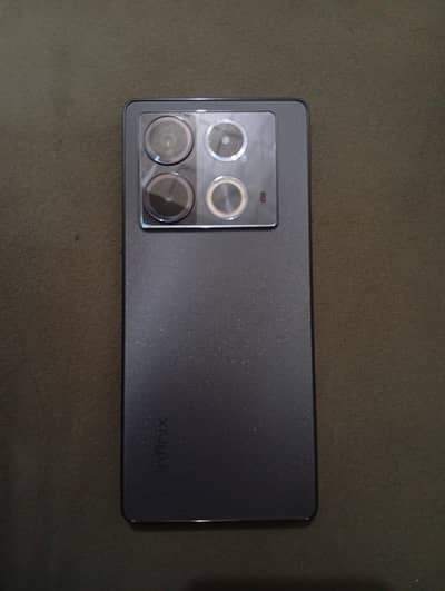 Infinix Note 40 8/256 GB with box all oky urgent sale