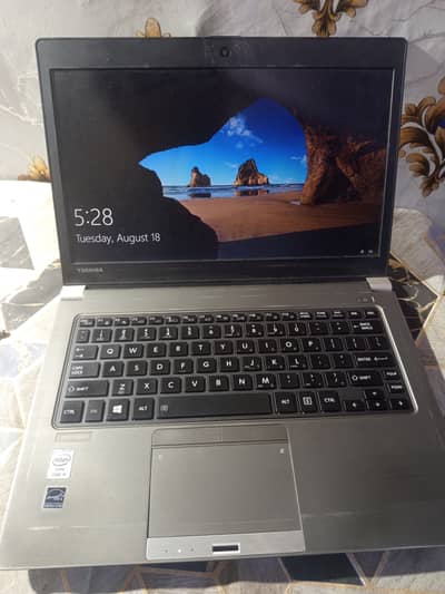 Toshiba Protege Z-30 16/256 I5 4th Generation