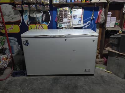 D freezer