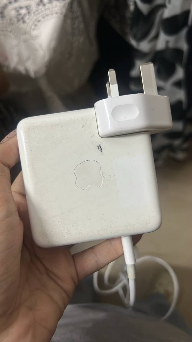 macbook pro 2019 2