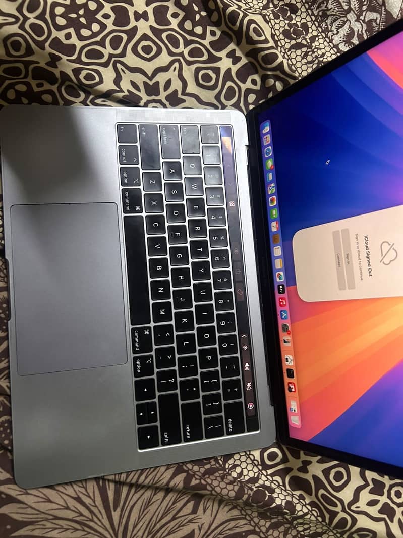 macbook pro 2019 3