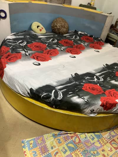 Round bedroom for sale