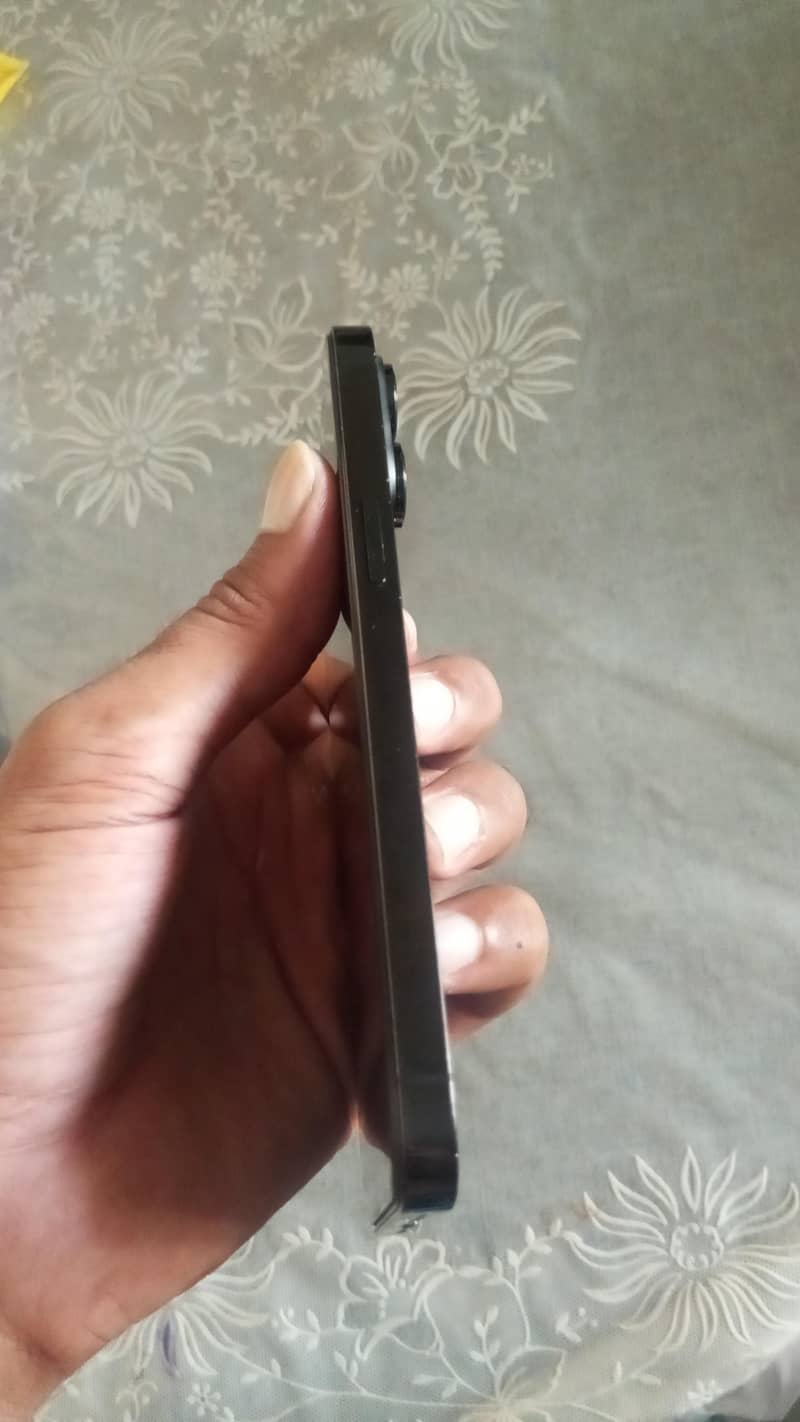 iPhone 14 pro max 1