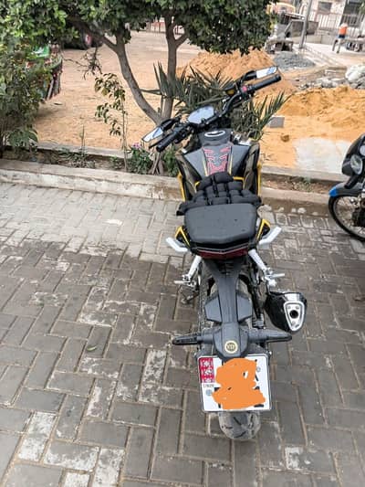 Super Star 200cc Sports look in mint condition