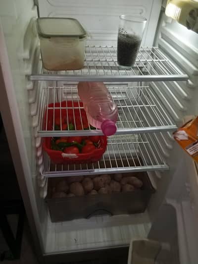 Dawlance fridge for sale