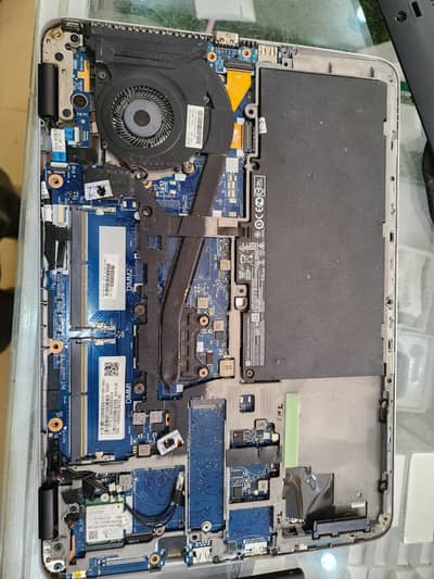 Hp probook 840 g3/g4 dead