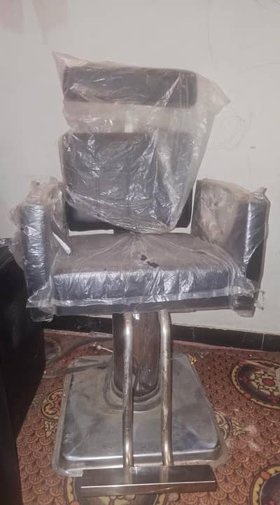 Brand New Hydraulic Barber Salon Chair