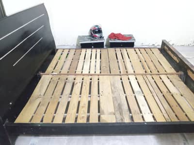 king size bed premium quality with side tables