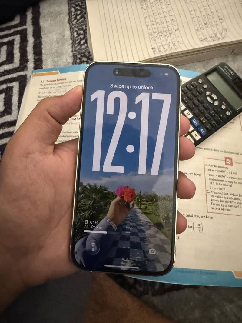 Apple iPhone 14 Pro 4