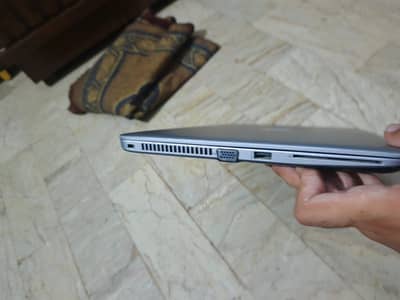 HP EliteBook 840 G4 | Core i5 7th Gen | 8GB RAM | 256GB SSD