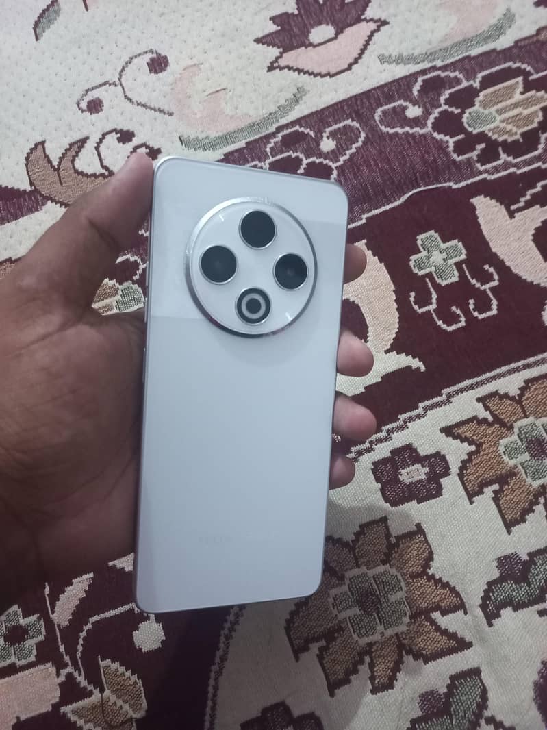 Tecno Spark 30 0
