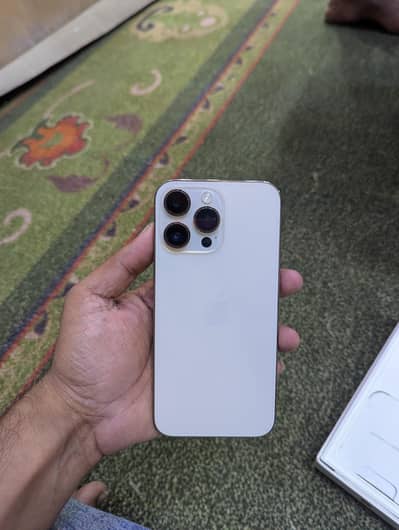 Apple iPhone 14 Pro Max
