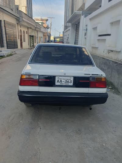 Toyota 86 1985