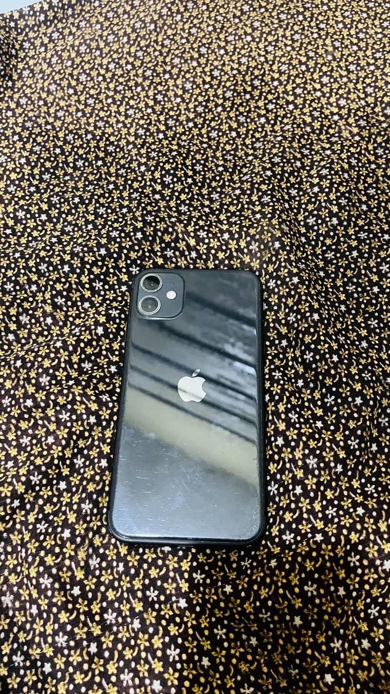 Apple iPhone 11 3