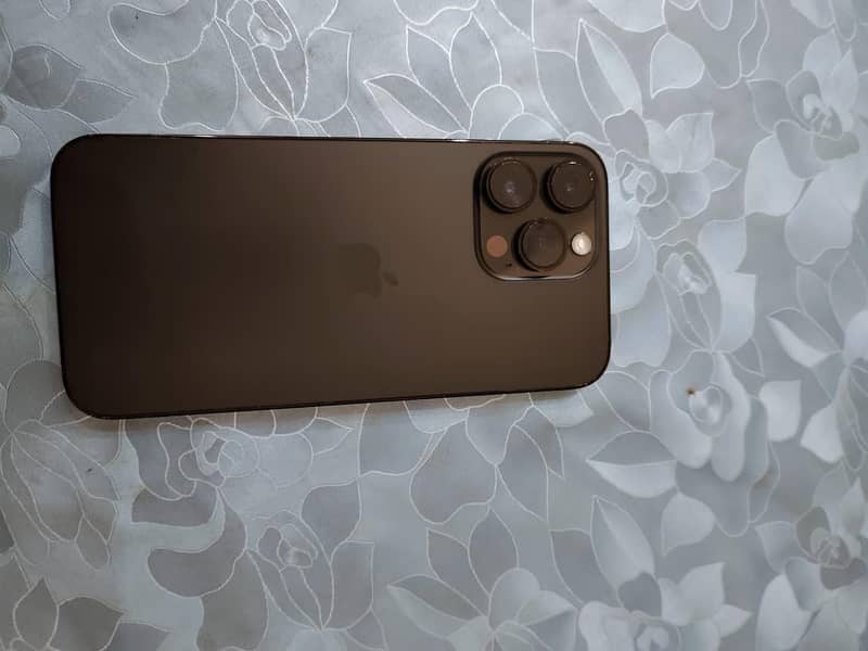 Apple iPhone 14 Pro Max 7