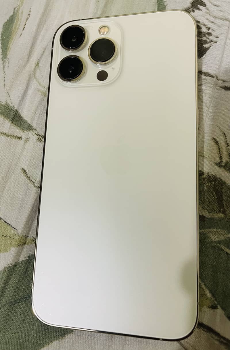Iphone 13promax 3