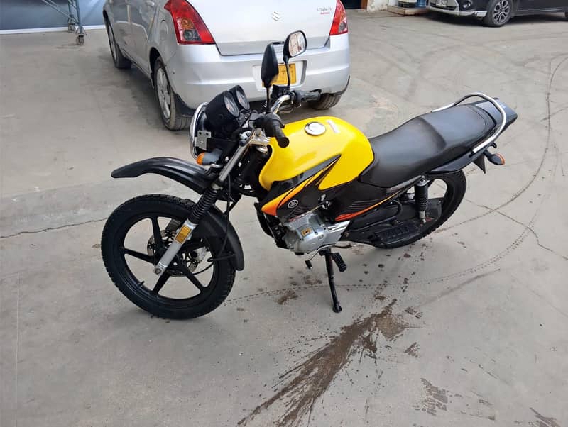 Yamaha 1