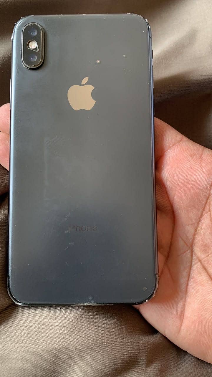 Apple iPhone X 3