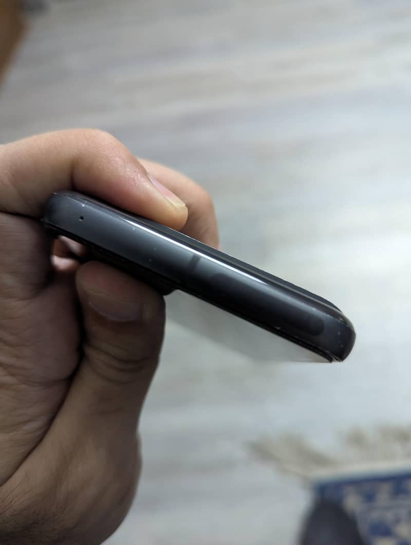 Google Pixel 8 3