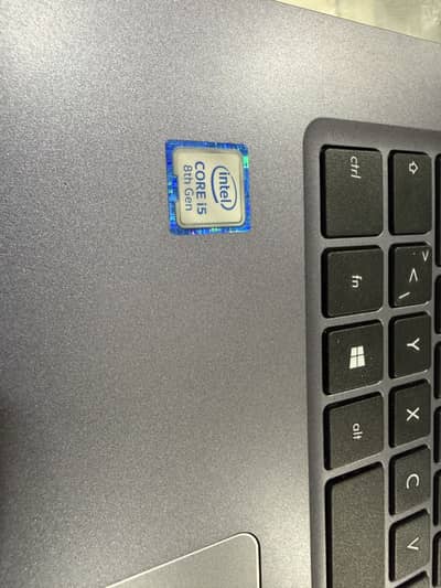 Asus vivo book core i5 8th gen