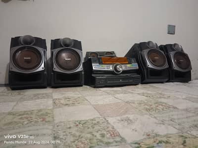 sony zux 10d ko repair krny wala needed