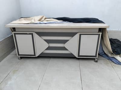 full size table