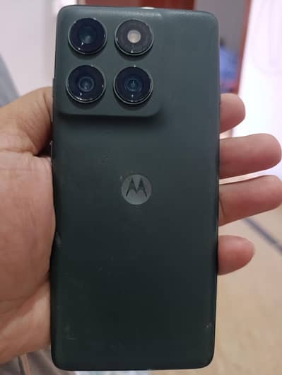 Motorola Edge