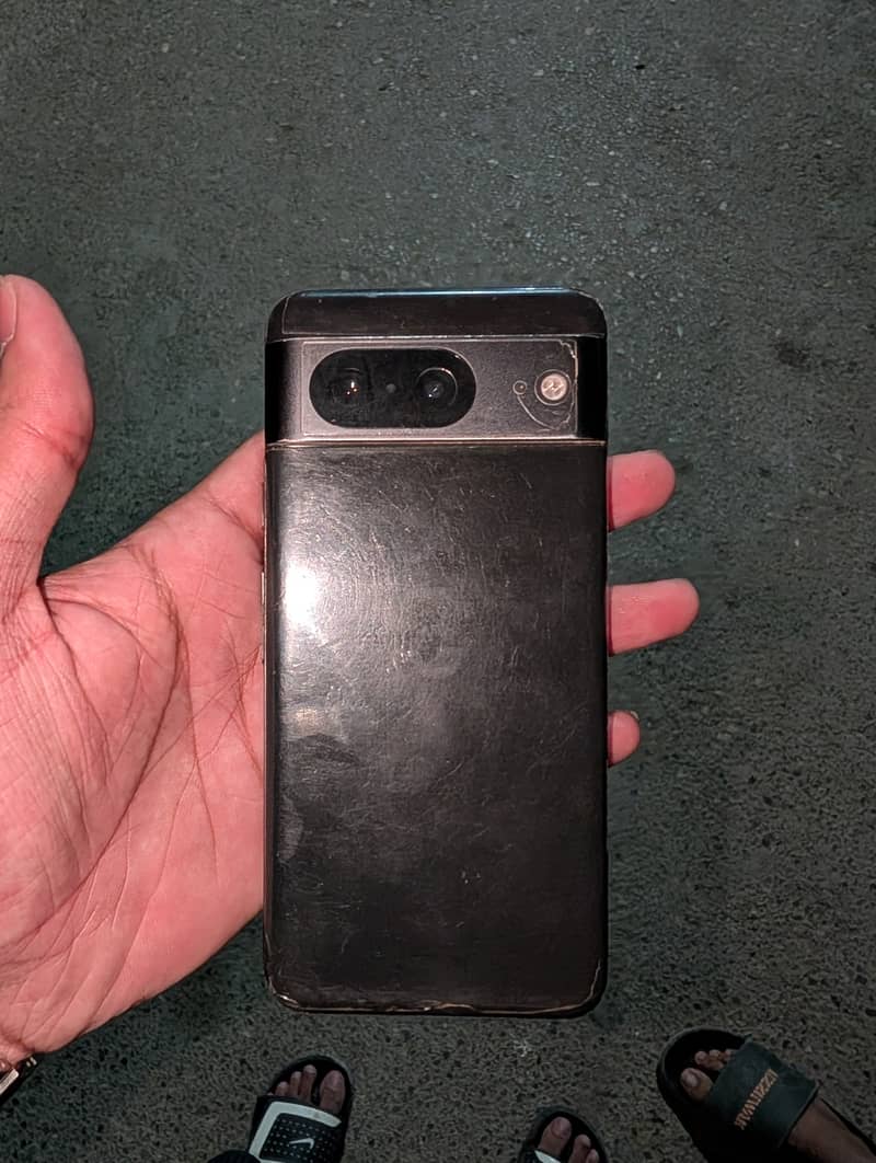 Google Pixel 8 2