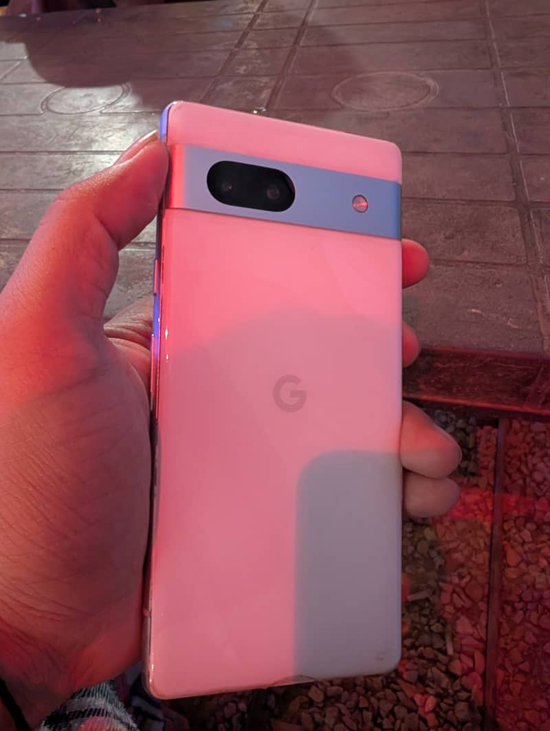 Google Pixel 7A 1