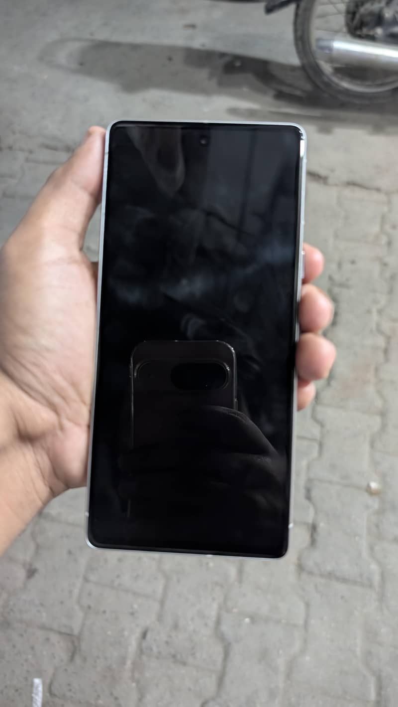 Google Pixel 7 0