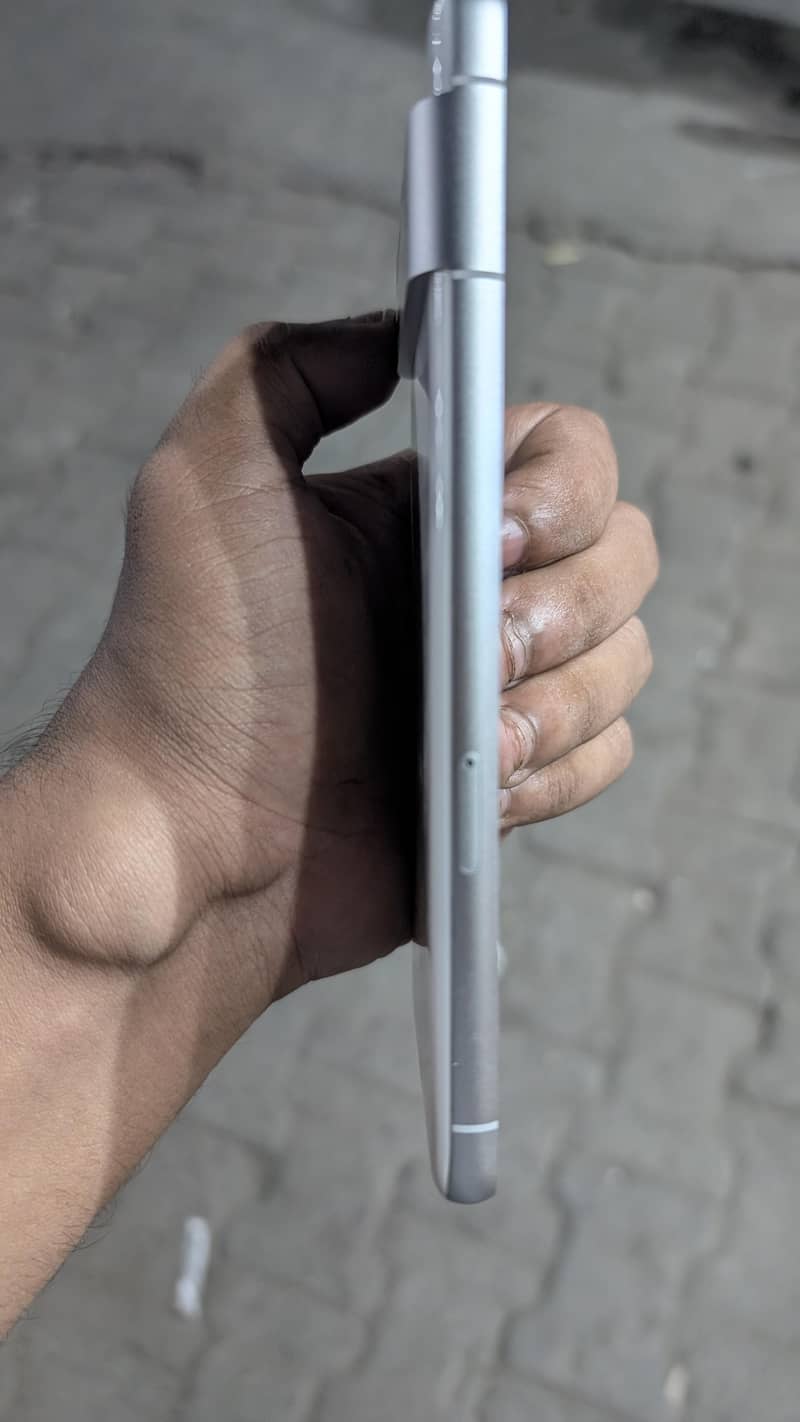 Google Pixel 7 3
