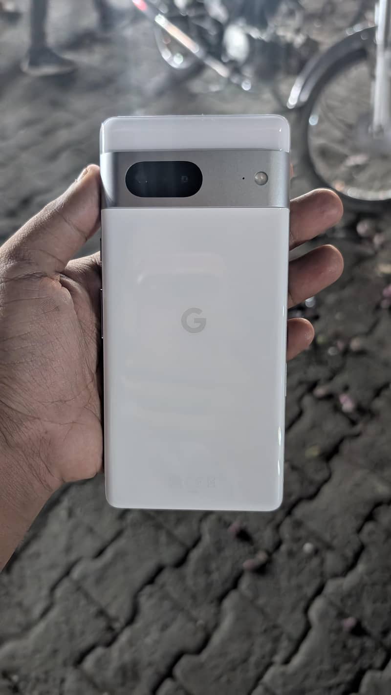 Google Pixel 7 6