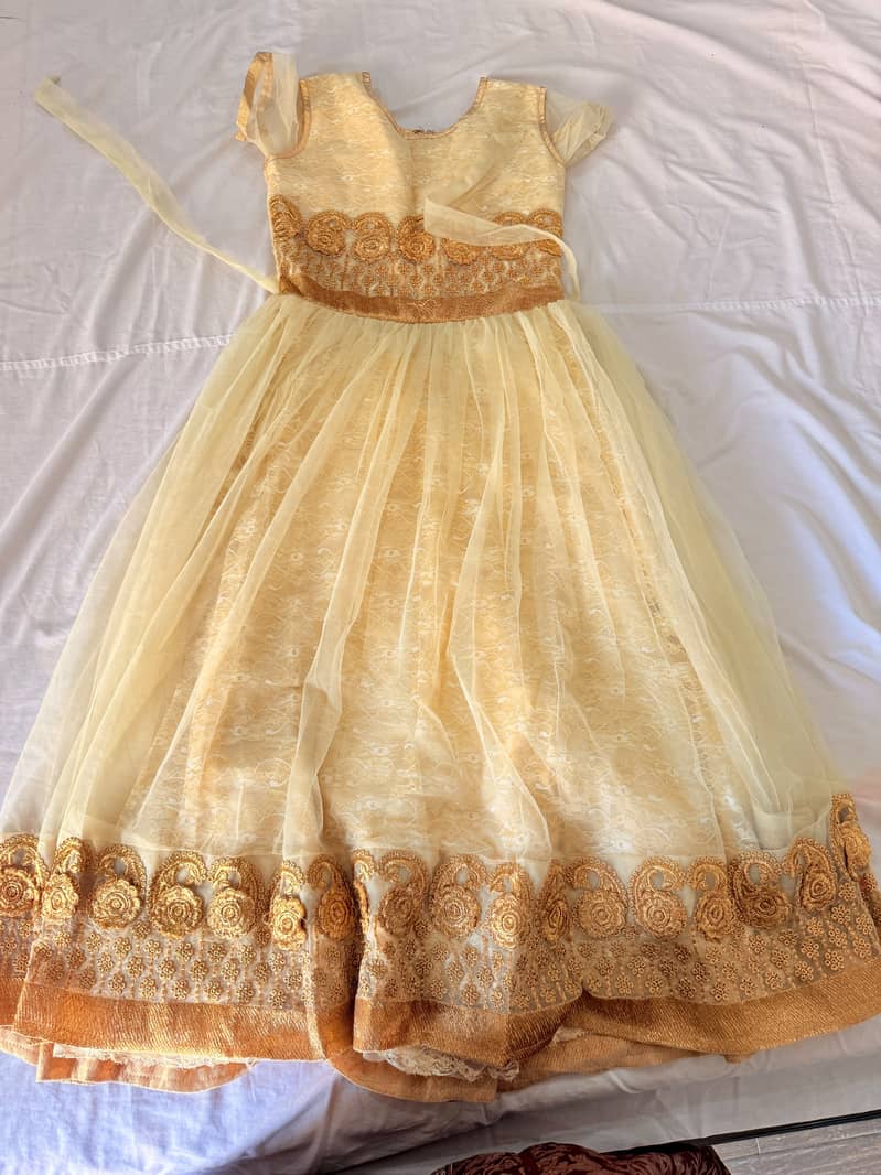 Frock 0
