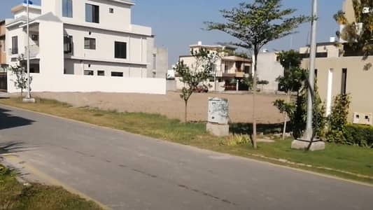 5 Marla Crystal Plot for Sell.