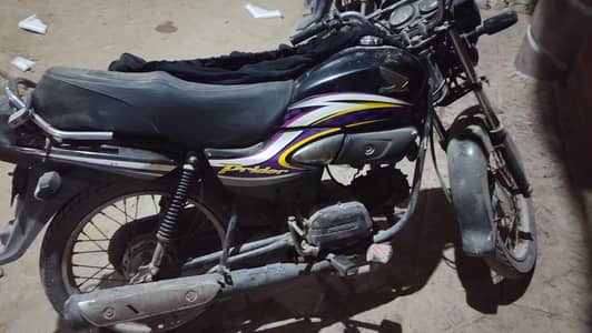honda pridor 2015 model hy