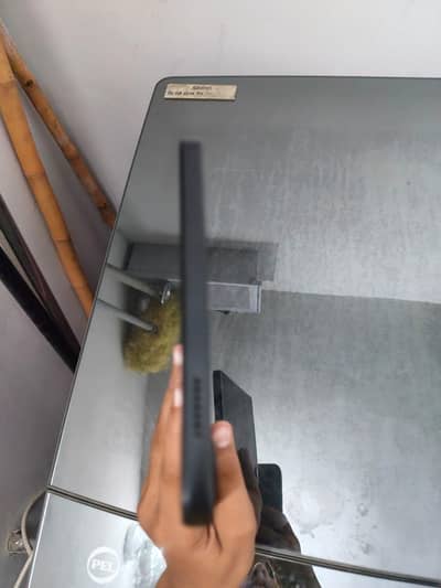 galaxy tab a9 with box 8month used