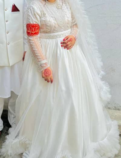 white Maxi