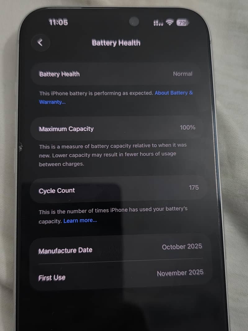 Apple iPhone 17 Pro Max 4