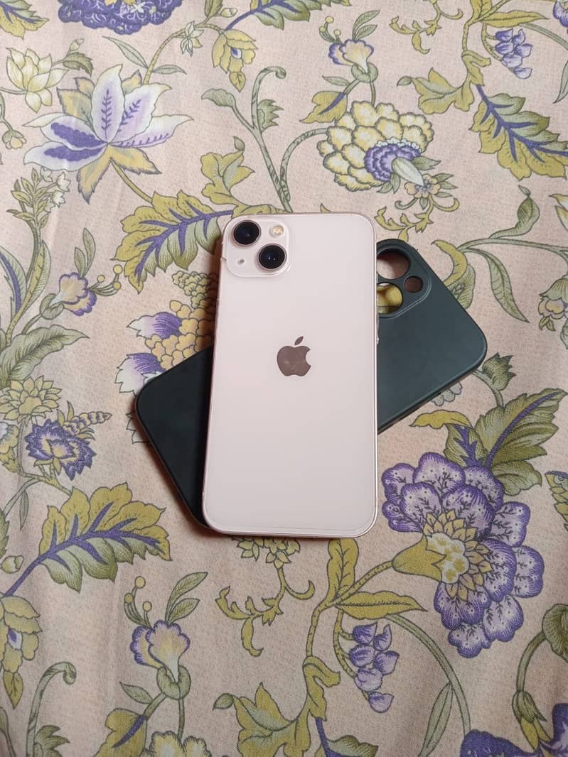 Apple iPhone 13 2