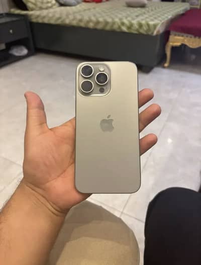 Apple iPhone 15 Pro Max